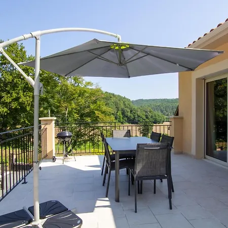 **gite Cosy Avec Terrasses Et Jardin A 7 Km De Montignac, Equipe, Ideal Pour Explorer La Dordogne** - Fr-1-616-202 Auriac-du-Perigord
