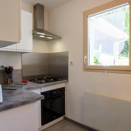 **gite Cosy Avec Terrasses Et Jardin A 7 Km De Montignac, Equipe, Ideal Pour Explorer La Dordogne** - Fr-1-616-202 Holiday home *
